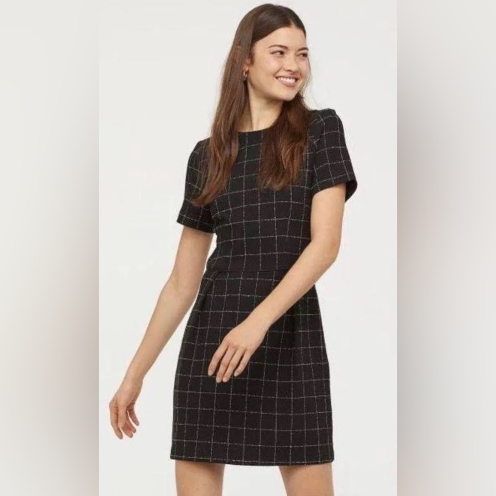 H&M Textured-Weave Short-Sleeved Black Check Grid Mini Dress Classic Size 2